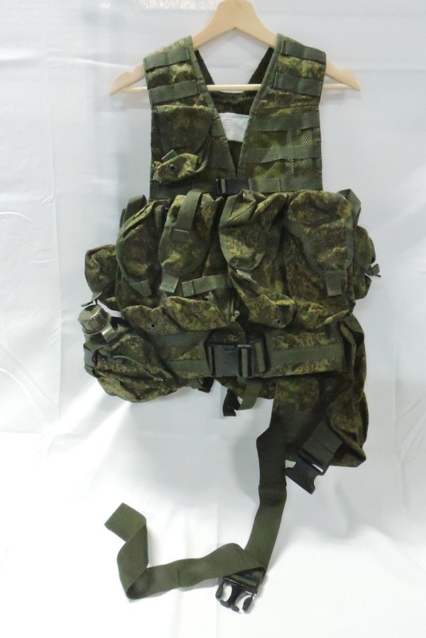 中古品 ロシア軍 実物 6sh116アサルトベスト デジタルフローラ