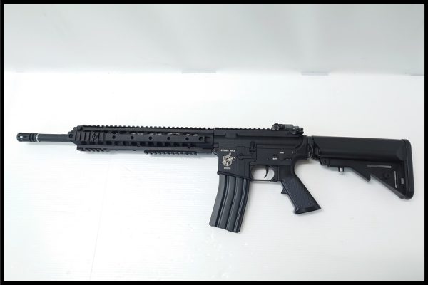 TOP SR16 M4 URX3.1CARBINE EBB 電動ガン ライブカートモデル 付属品 ...