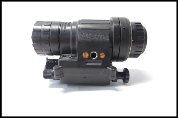 米軍放出品 PVS-14 NVG ナイトビジョン 実物 現状品」買取実績のご紹介