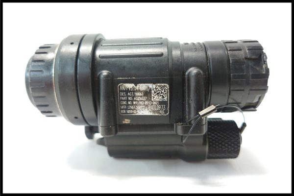 米軍放出品 PVS-14 NVG ナイトビジョン 実物 現状品」買取実績のご紹介 